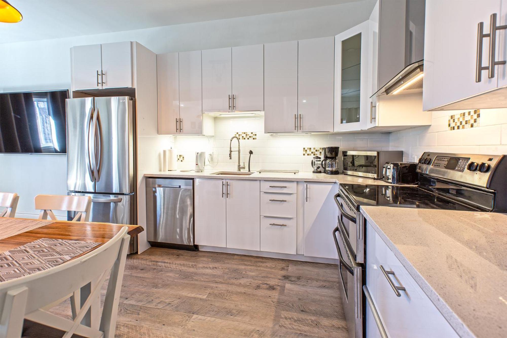 5705-Modern 2 Bd / Fully Equipped, Near Dt Mtl Apartment Montreal Bagian luar foto