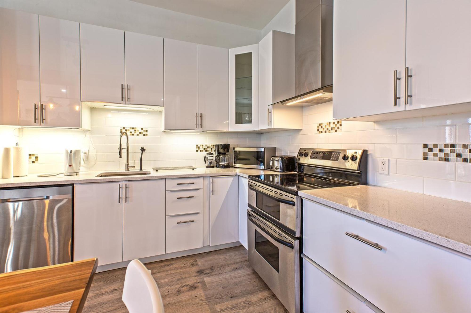 5705-Modern 2 Bd / Fully Equipped, Near Dt Mtl Apartment Montreal Bagian luar foto
